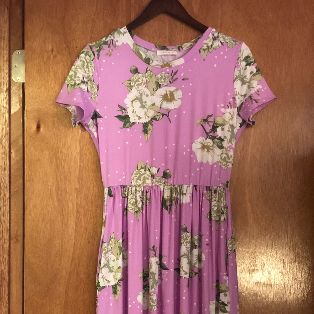 Long Maxi Dress! Great for Spring and summer!
